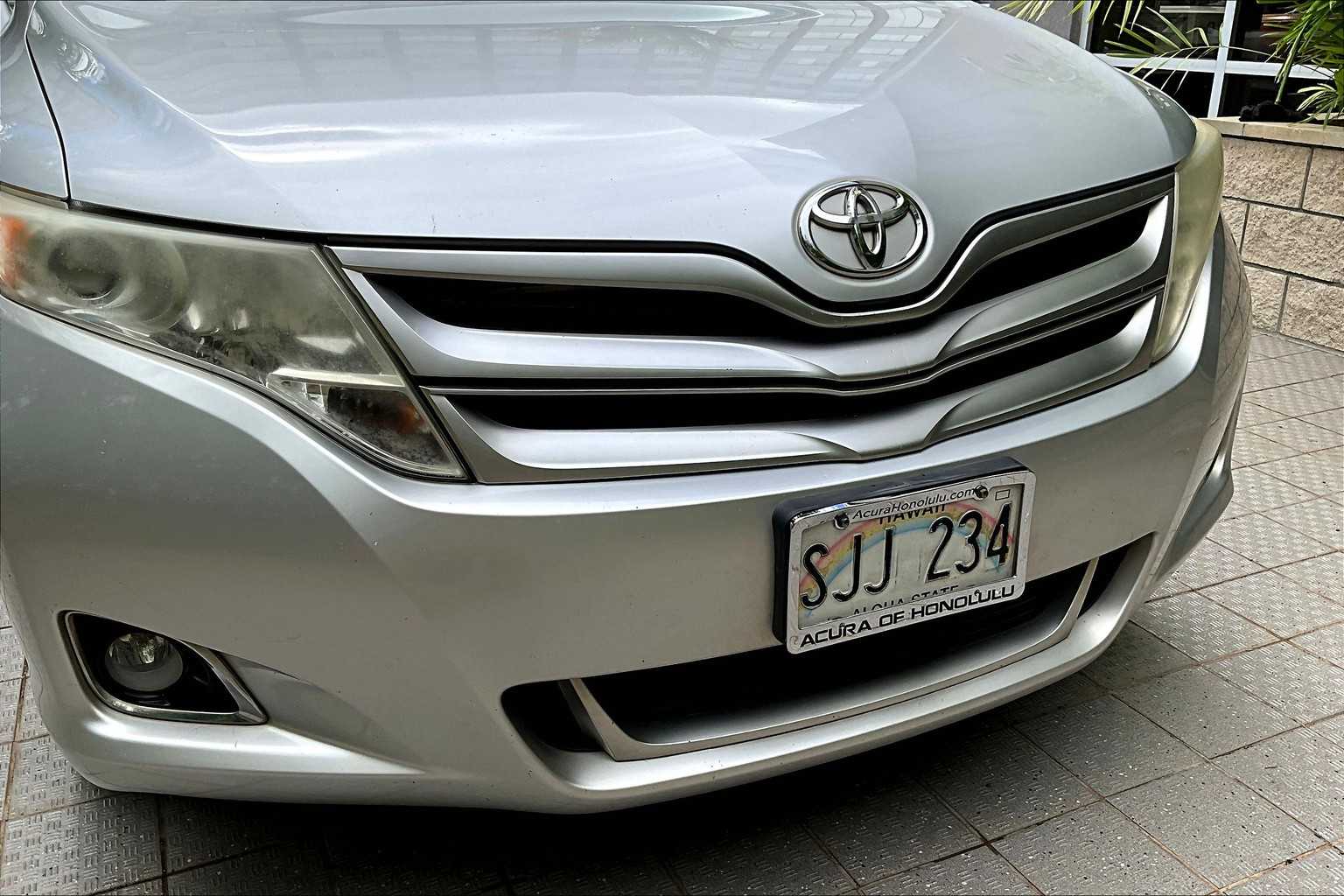 Thumbnail: 2014 Toyota Venza - 33
