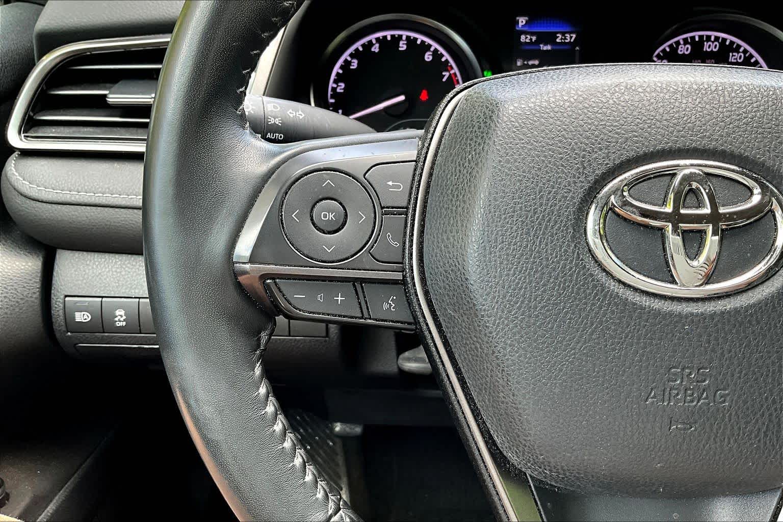 Thumbnail: 2022 Toyota Camry - 25