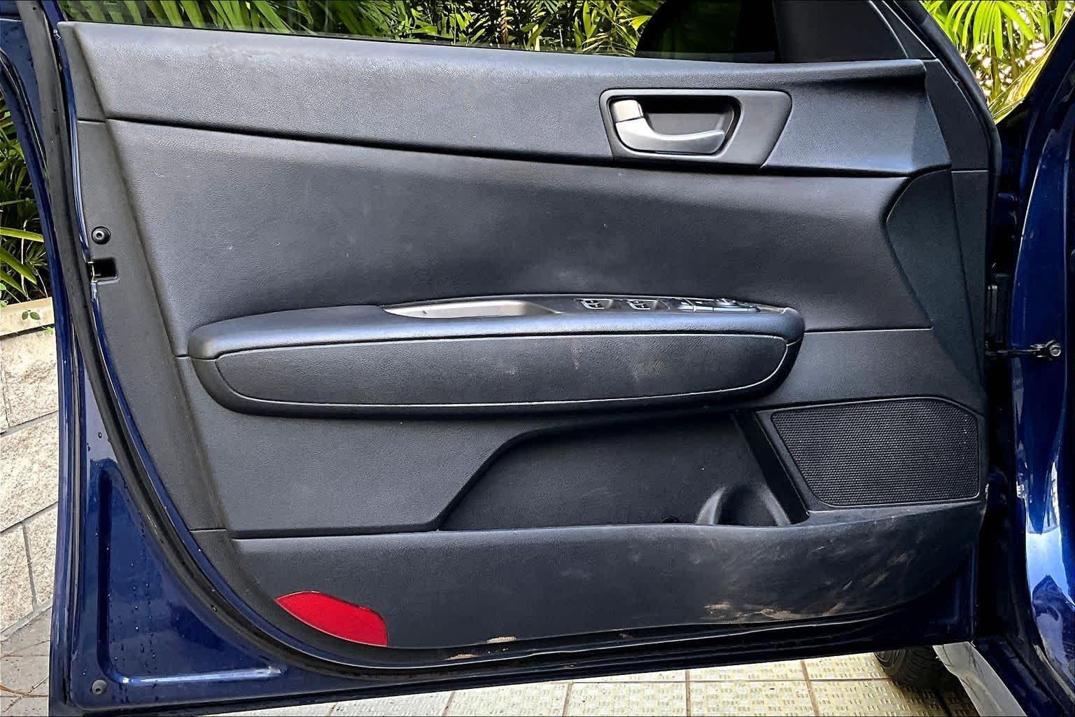 Thumbnail: 2019 Kia Optima - 28