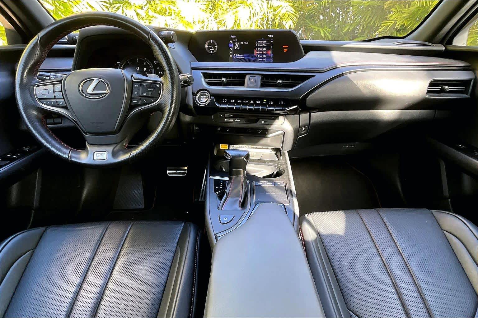 Thumbnail: 2020 Lexus UX - 11