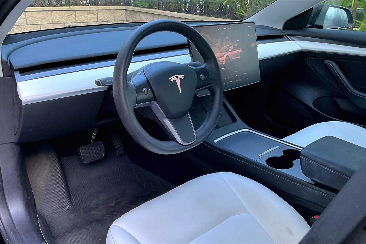 Used 2023 Tesla Model 3 Base with VIN 5YJ3E1EA5PF417275 for sale in Honolulu, HI