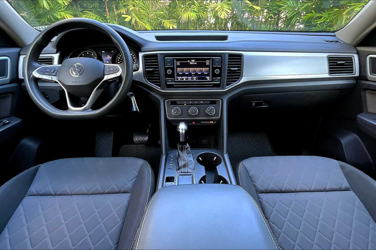 Thumbnail: 2021 Volkswagen Atlas - 11