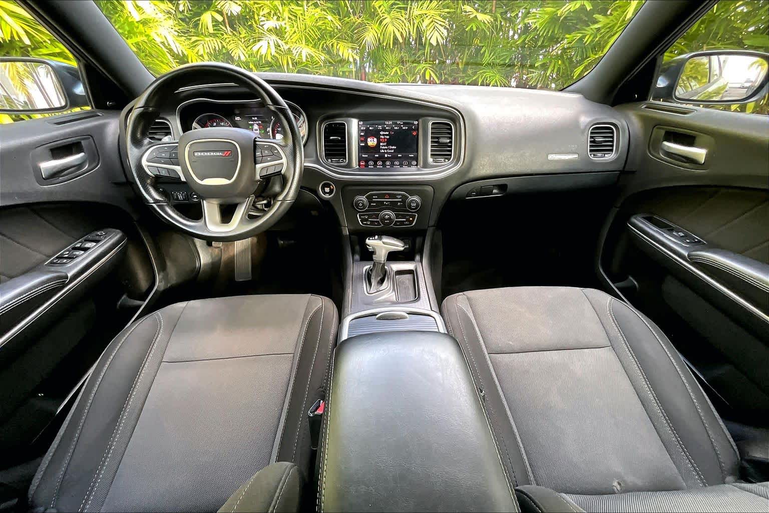 Thumbnail: 2018 Dodge Charger - 11