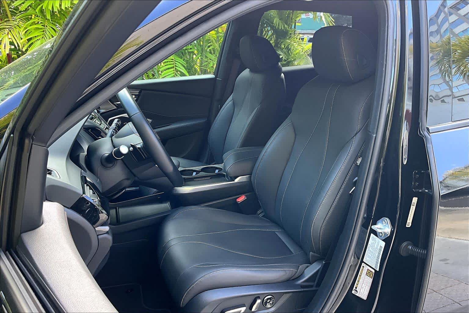 Thumbnail: 2025 Acura RDX - 12