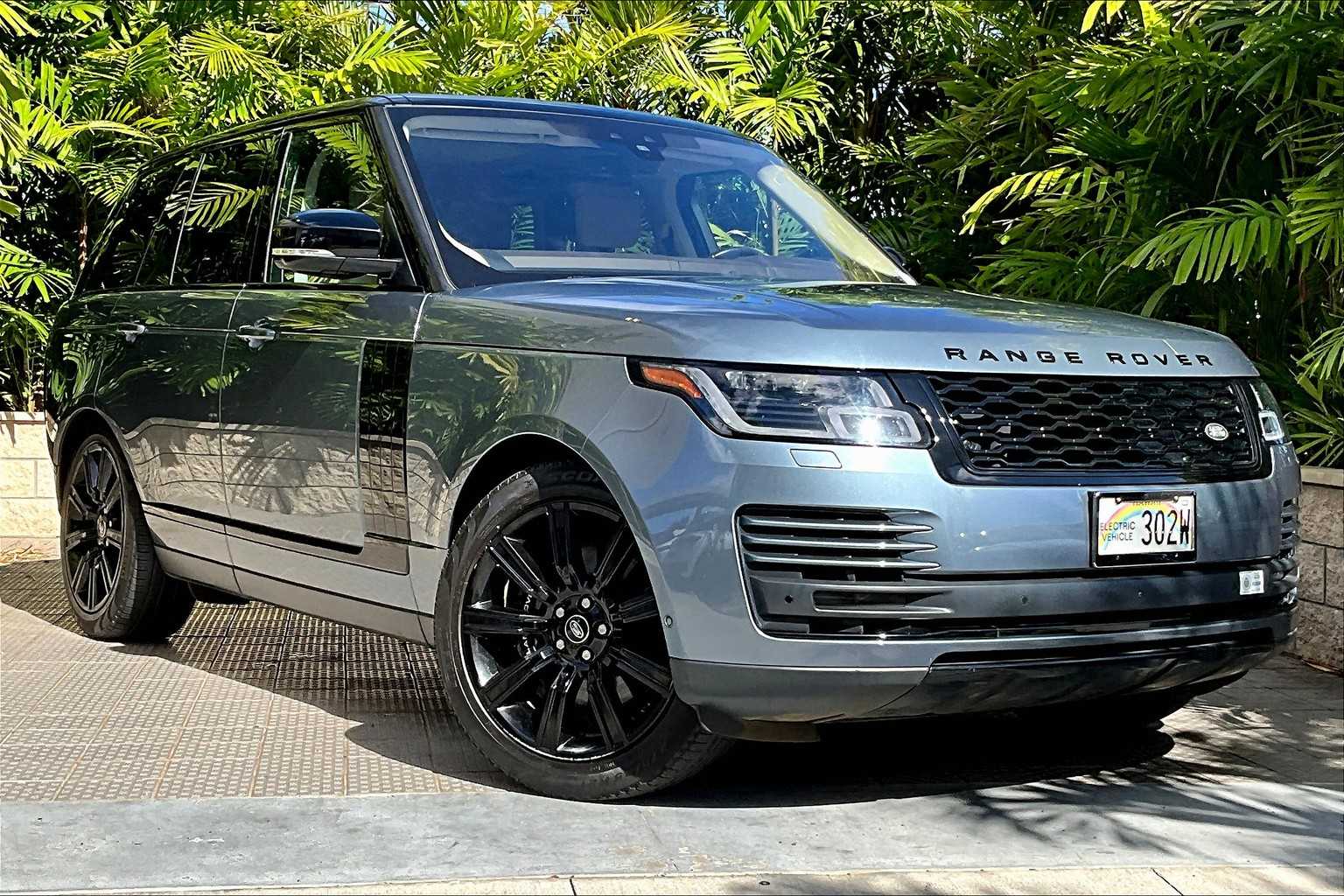 Thumbnail: 2021 Land Rover Range Rover - 22