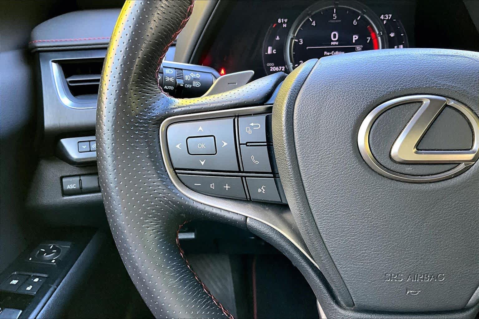 Thumbnail: 2020 Lexus UX - 25