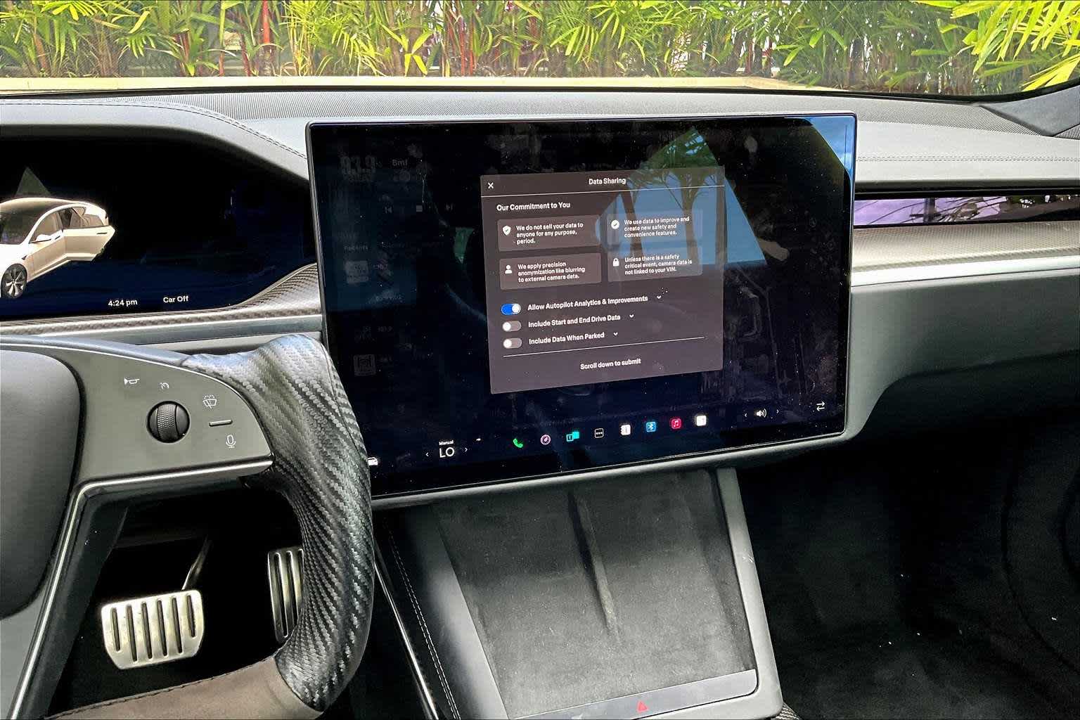Thumbnail: 2022 Tesla Model S - 16