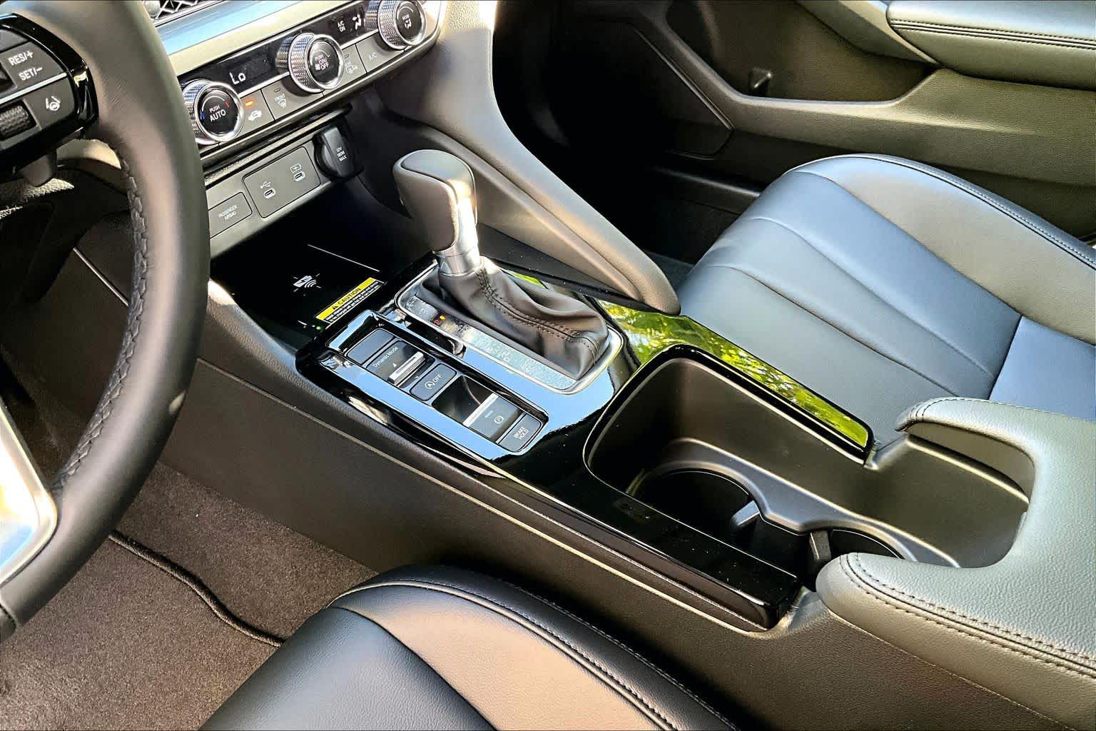 Thumbnail: 2026 Acura Integra - 18