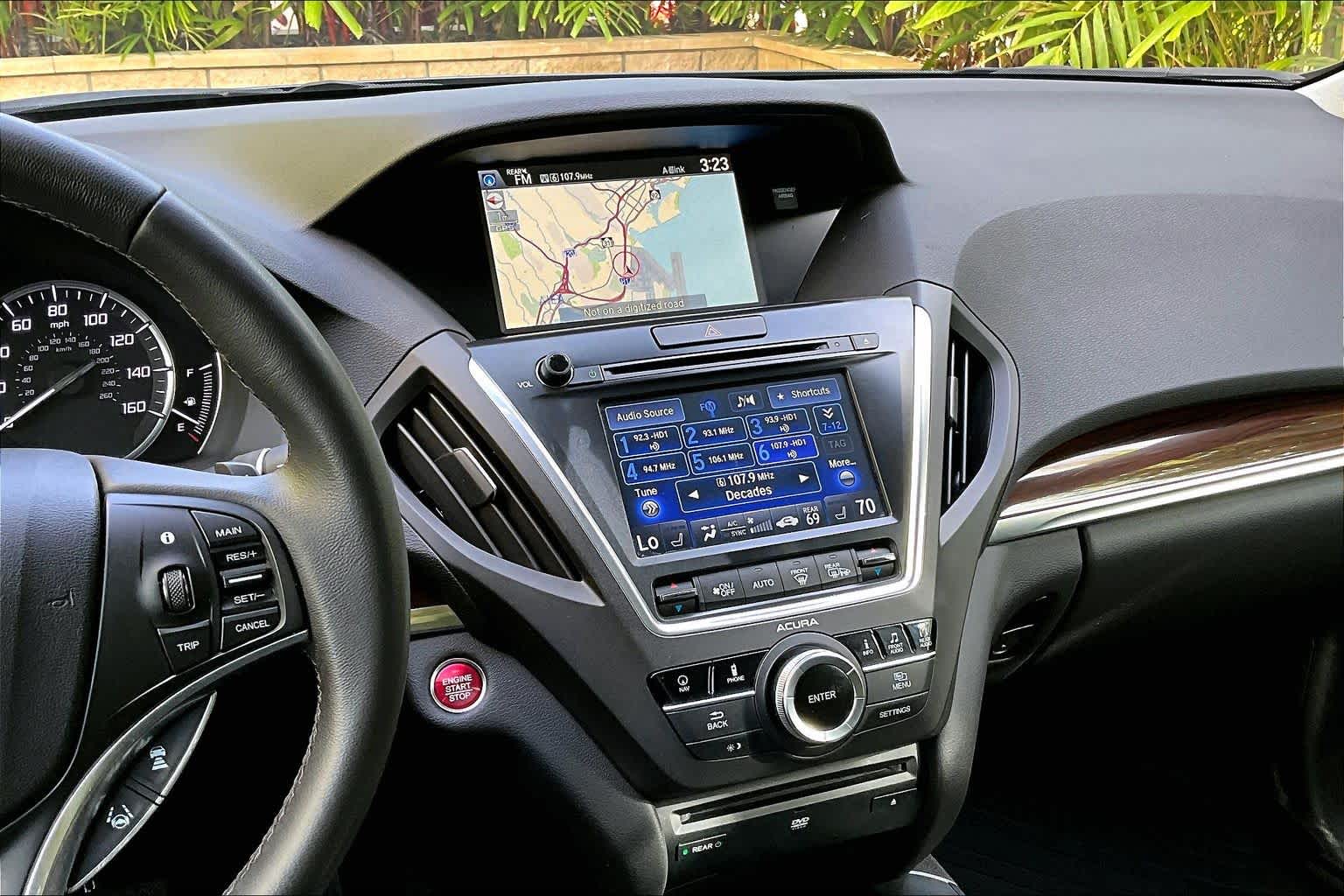 Thumbnail: 2015 Acura MDX - 16