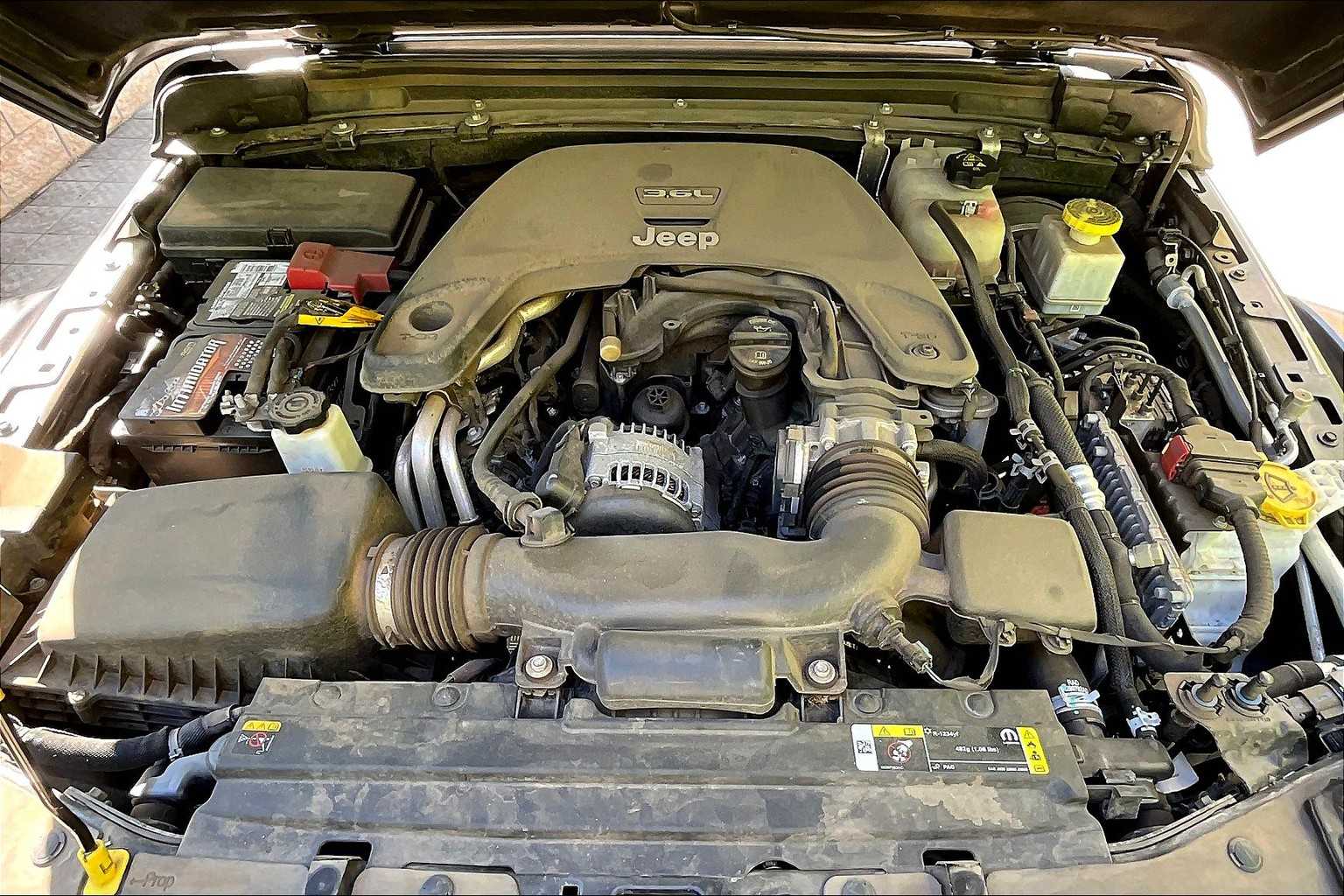 Thumbnail: 2021 Jeep Gladiator - 10