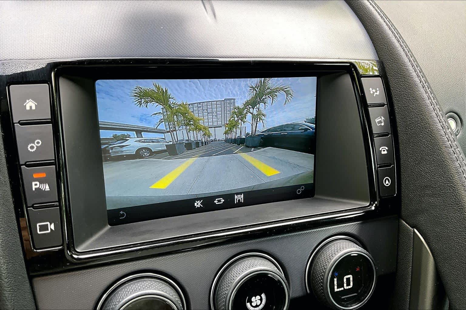 Thumbnail: 2018 Jaguar F-Type - 26