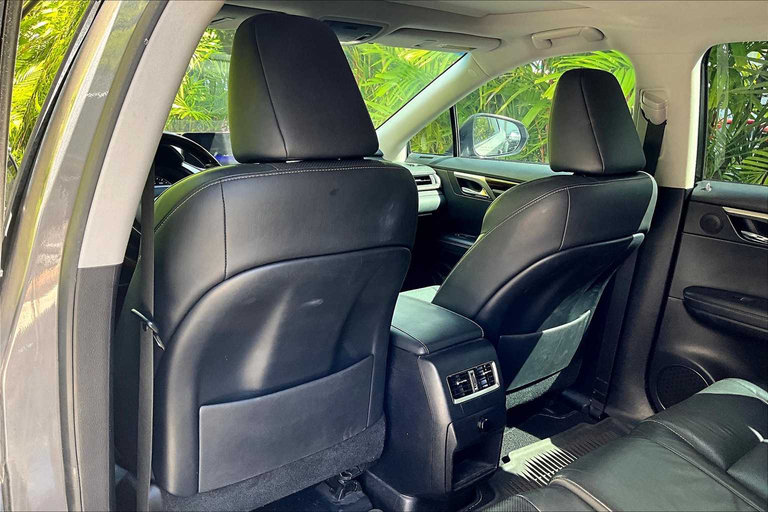 Thumbnail: 2018 Lexus RX - 13