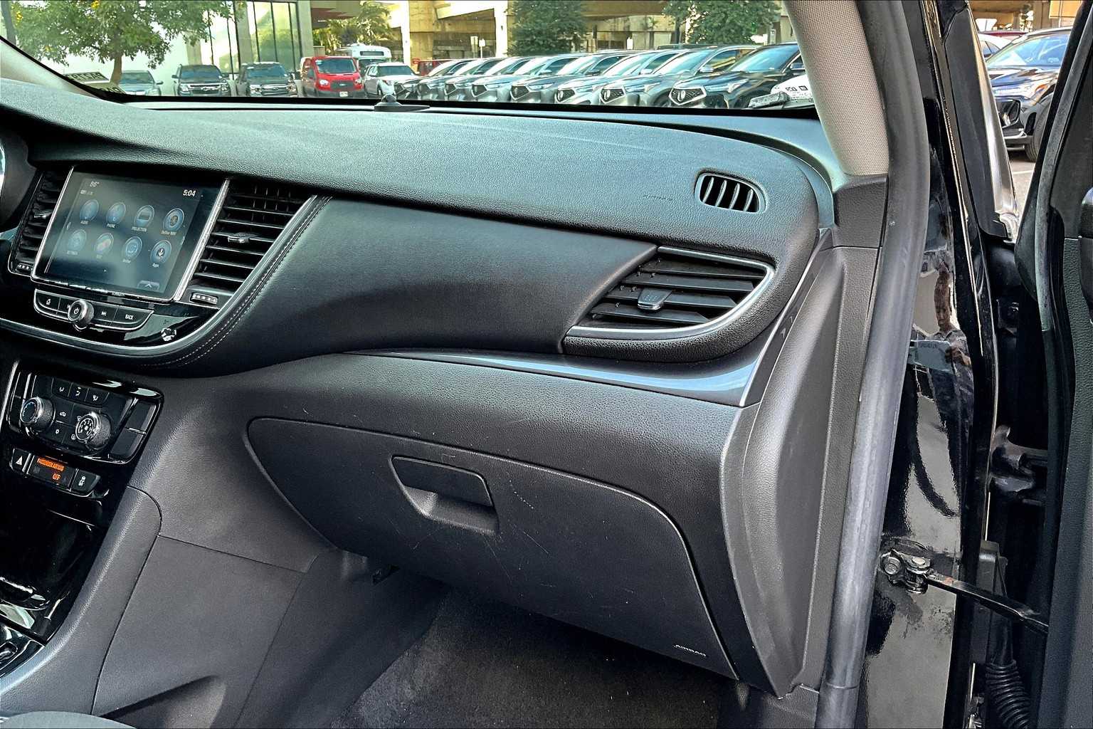 Thumbnail: 2019 Buick Encore - 23