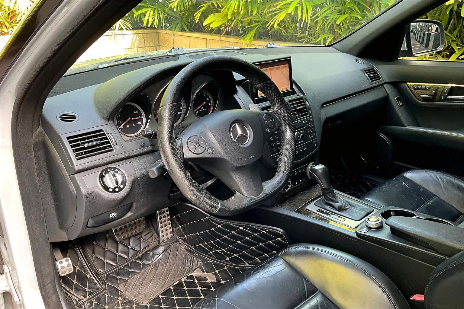 Thumbnail: 2009 Mercedes-Benz C-Class - 3