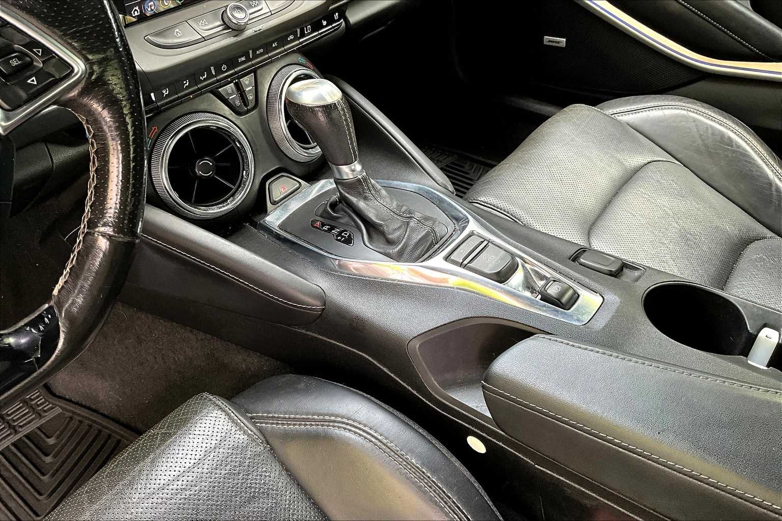 Thumbnail: 2020 Chevrolet Camaro - 16