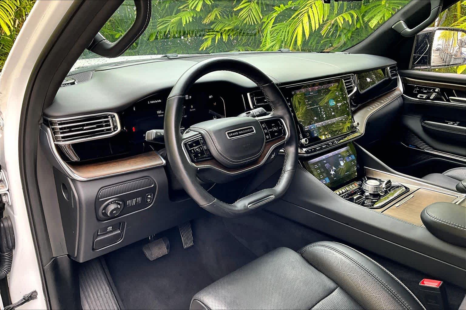 Thumbnail: 2023 Jeep Grand Wagoneer - 3