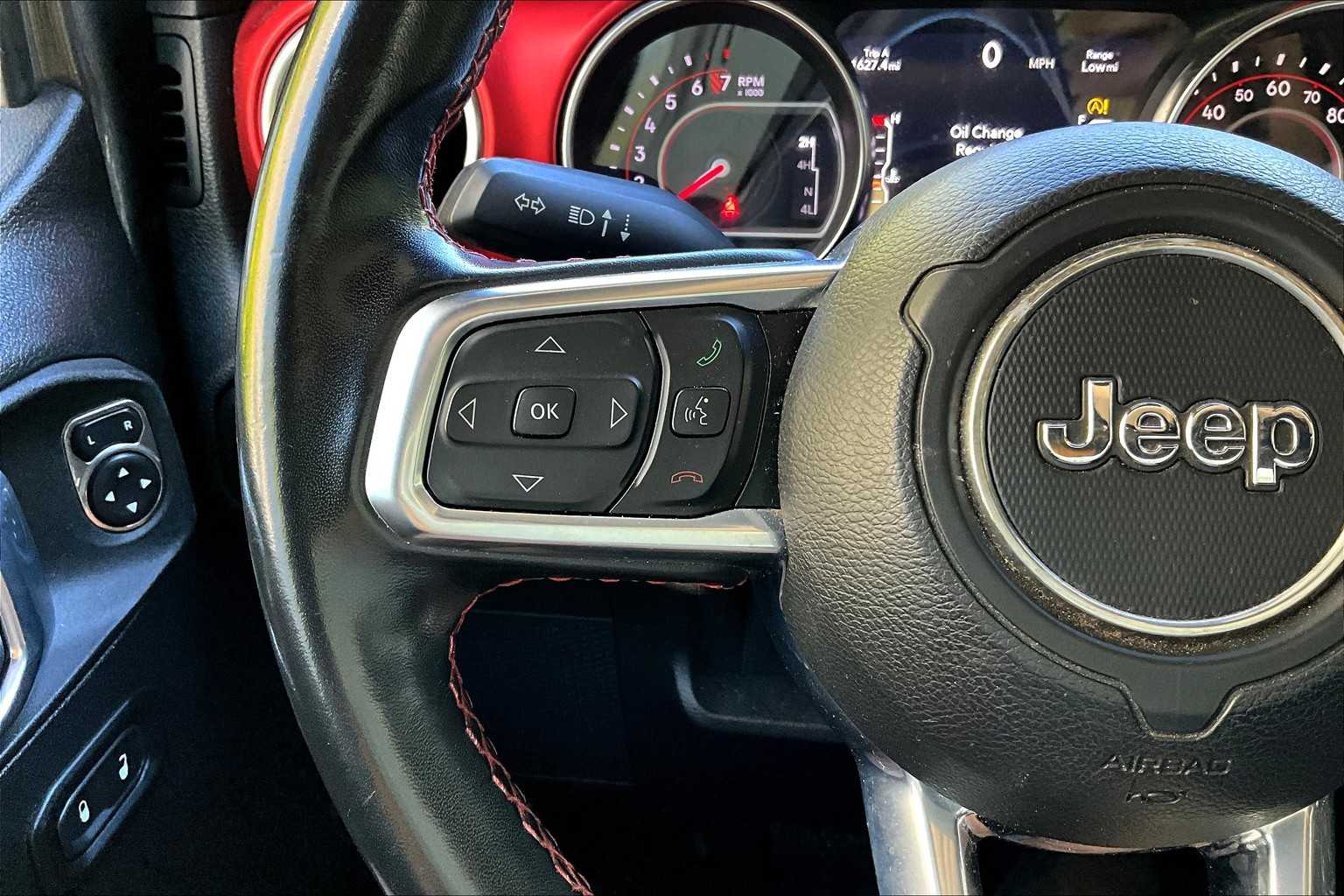 Thumbnail: 2021 Jeep Gladiator - 25