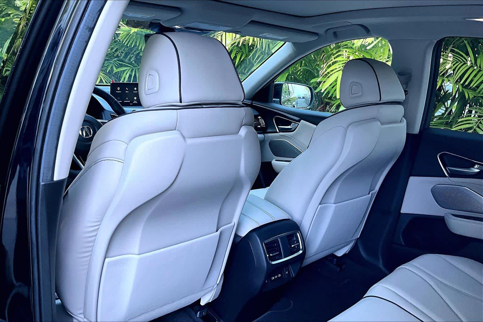 Thumbnail: 2026 Acura RDX - 13