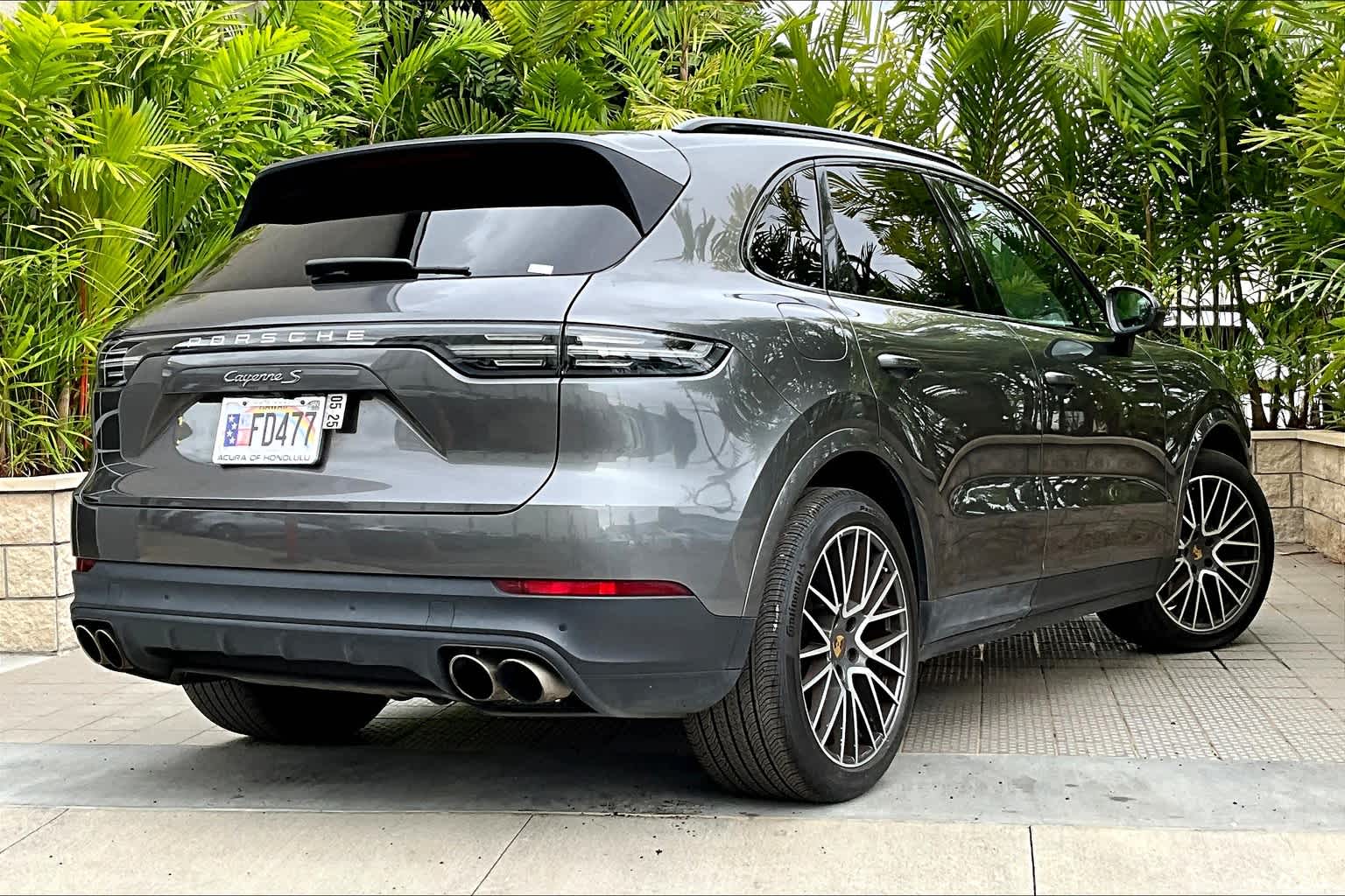 Thumbnail: 2021 Porsche Cayenne - 23