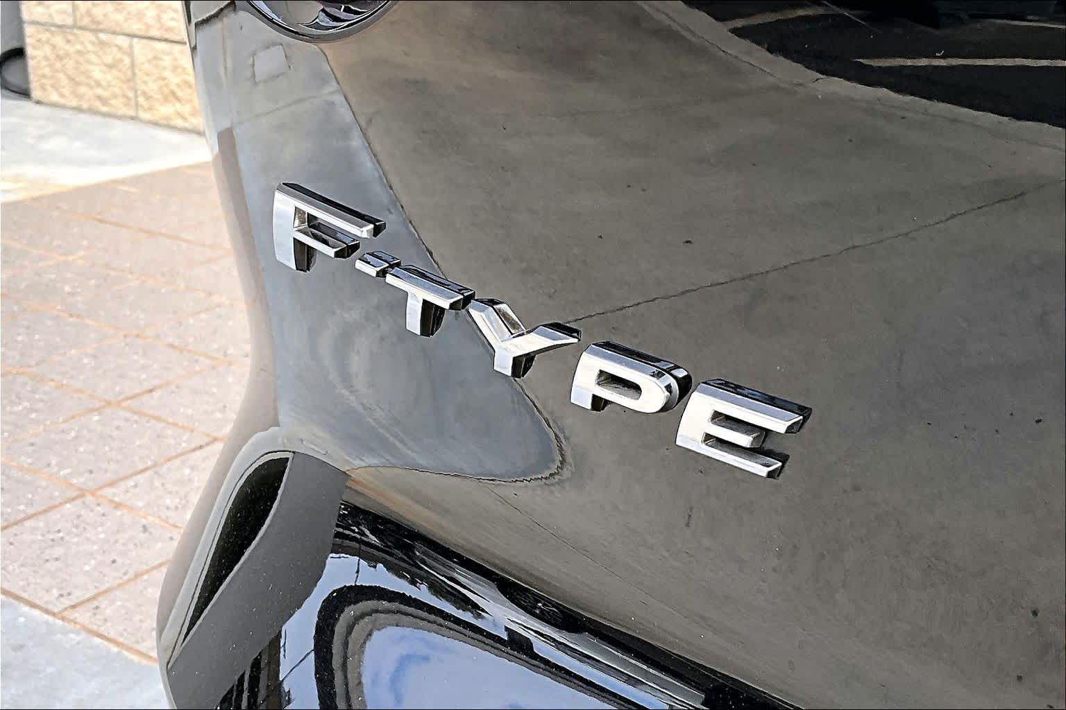 Thumbnail: 2018 Jaguar F-Type - 8