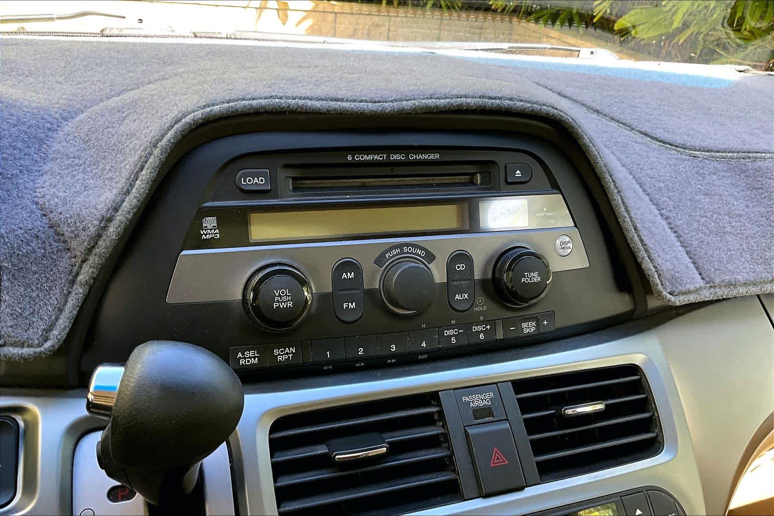 Thumbnail: 2009 Honda Odyssey - 27