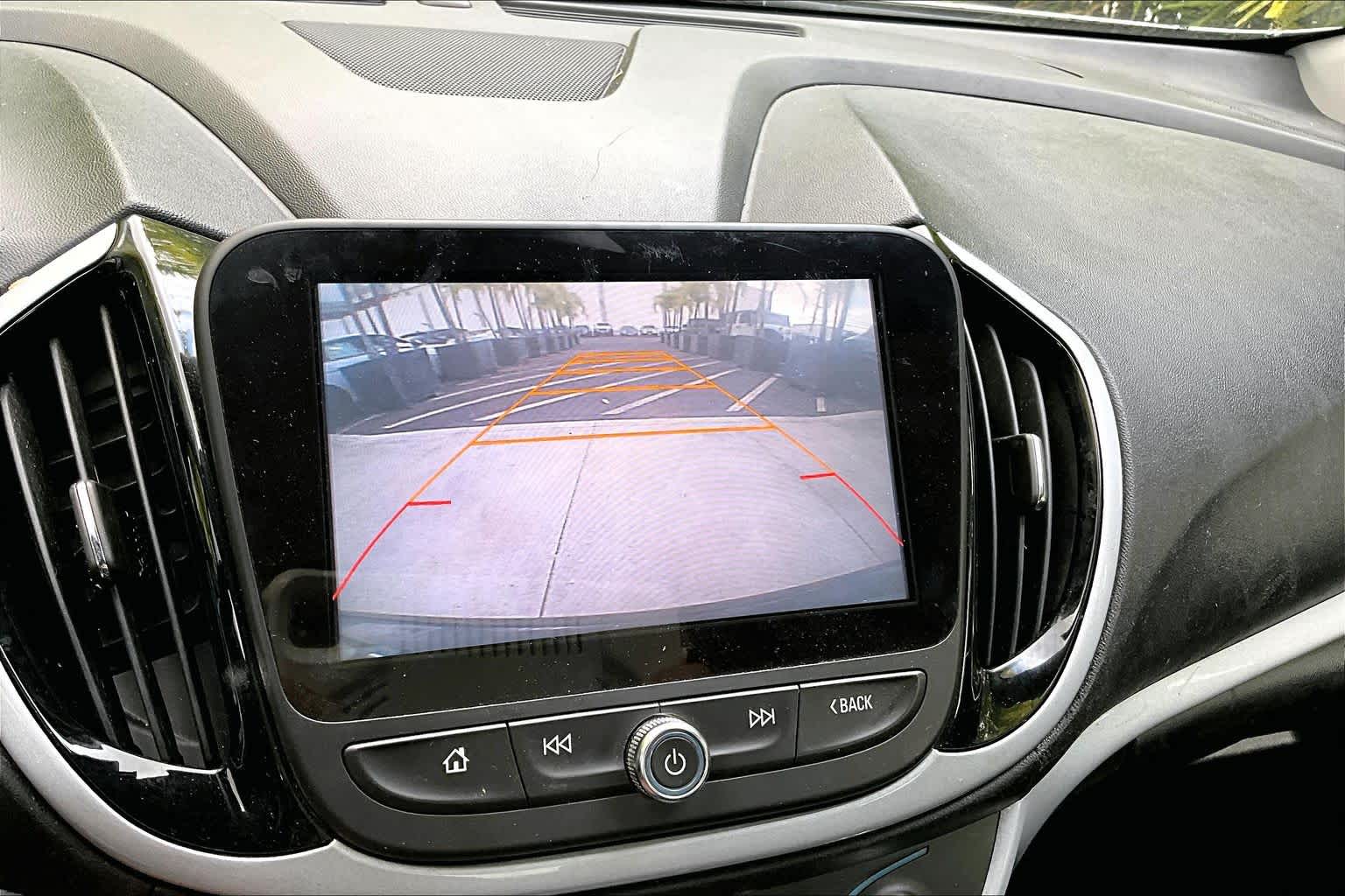 Thumbnail: 2017 Chevrolet Volt - 27
