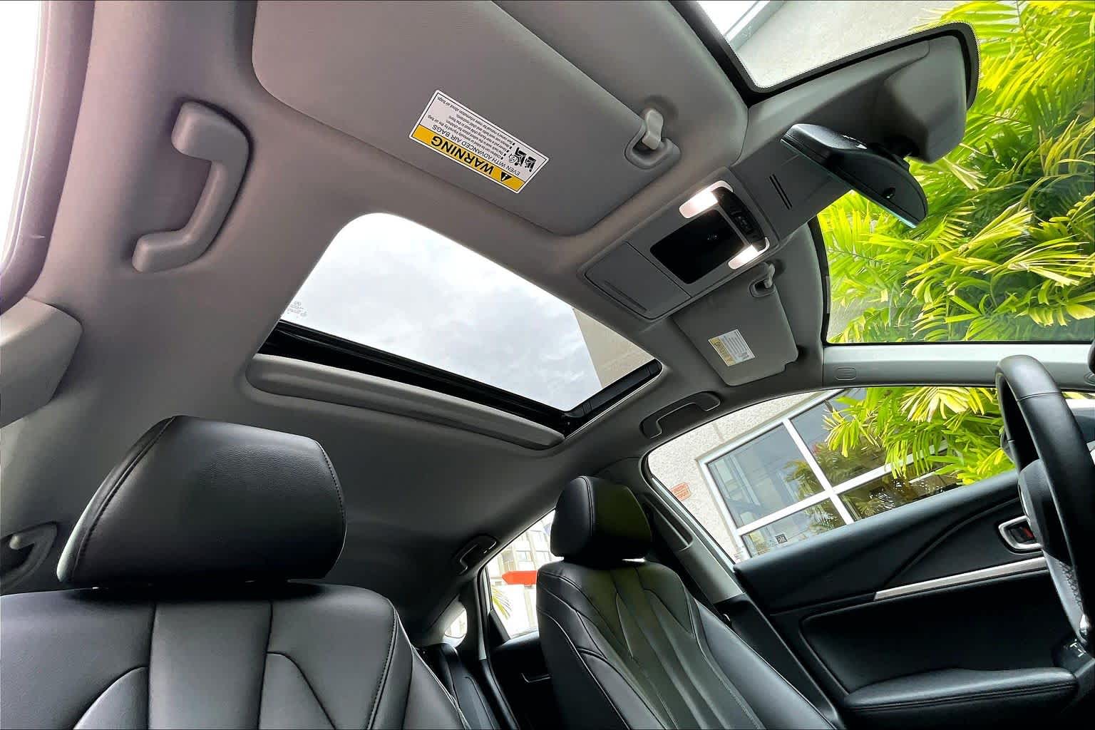 Thumbnail: 2023 Acura Integra - 31