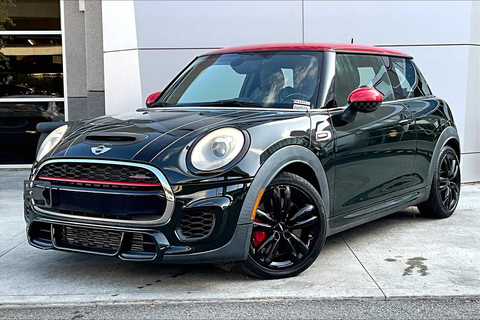 2017 MINI Cooper John Cooper Works's photo