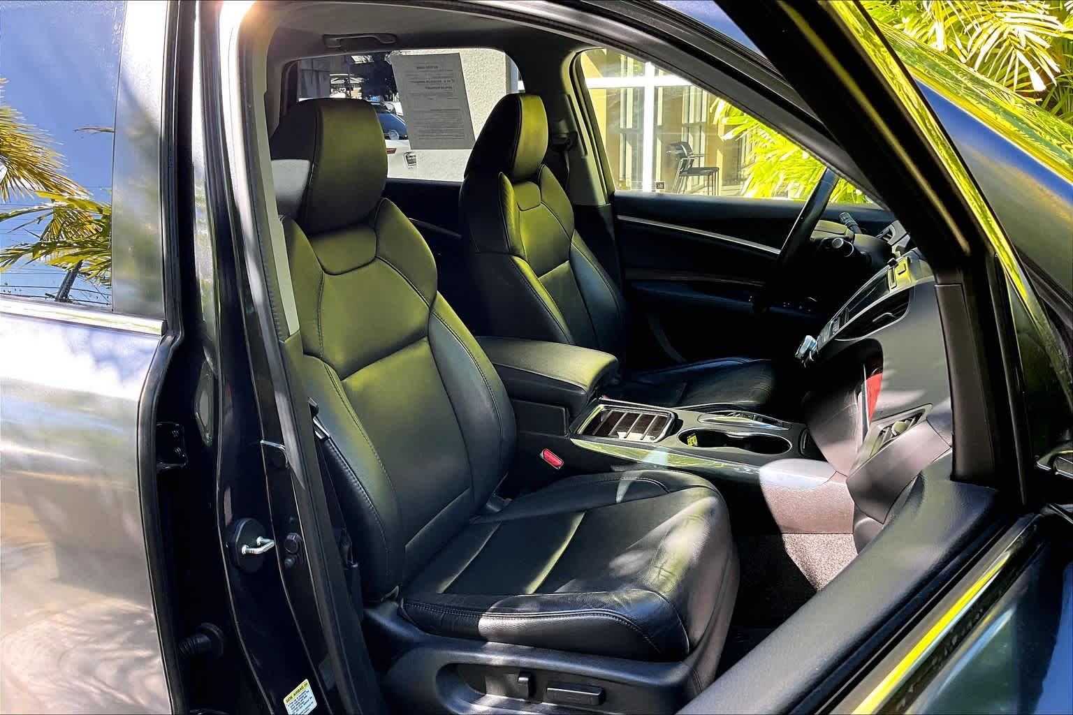 Thumbnail: 2016 Acura MDX - 14