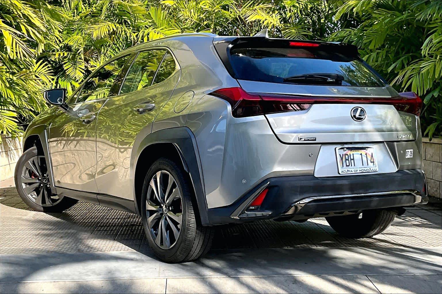 Thumbnail: 2020 Lexus UX - 5