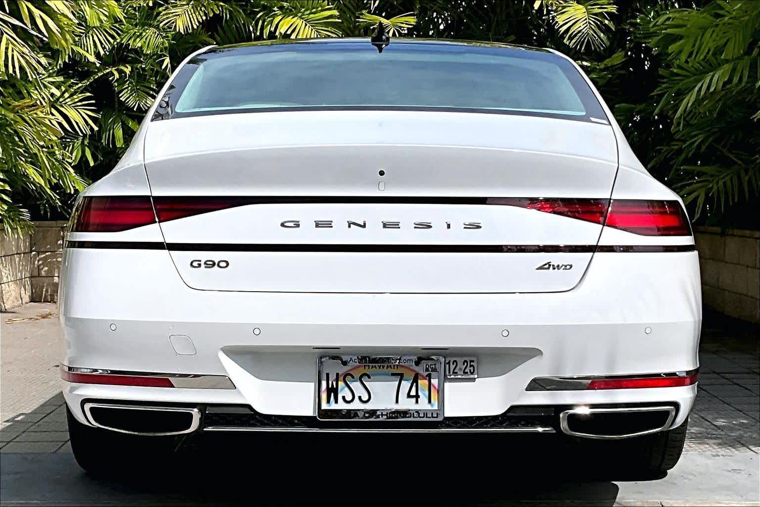 Thumbnail: 2023 Genesis G90 - 6