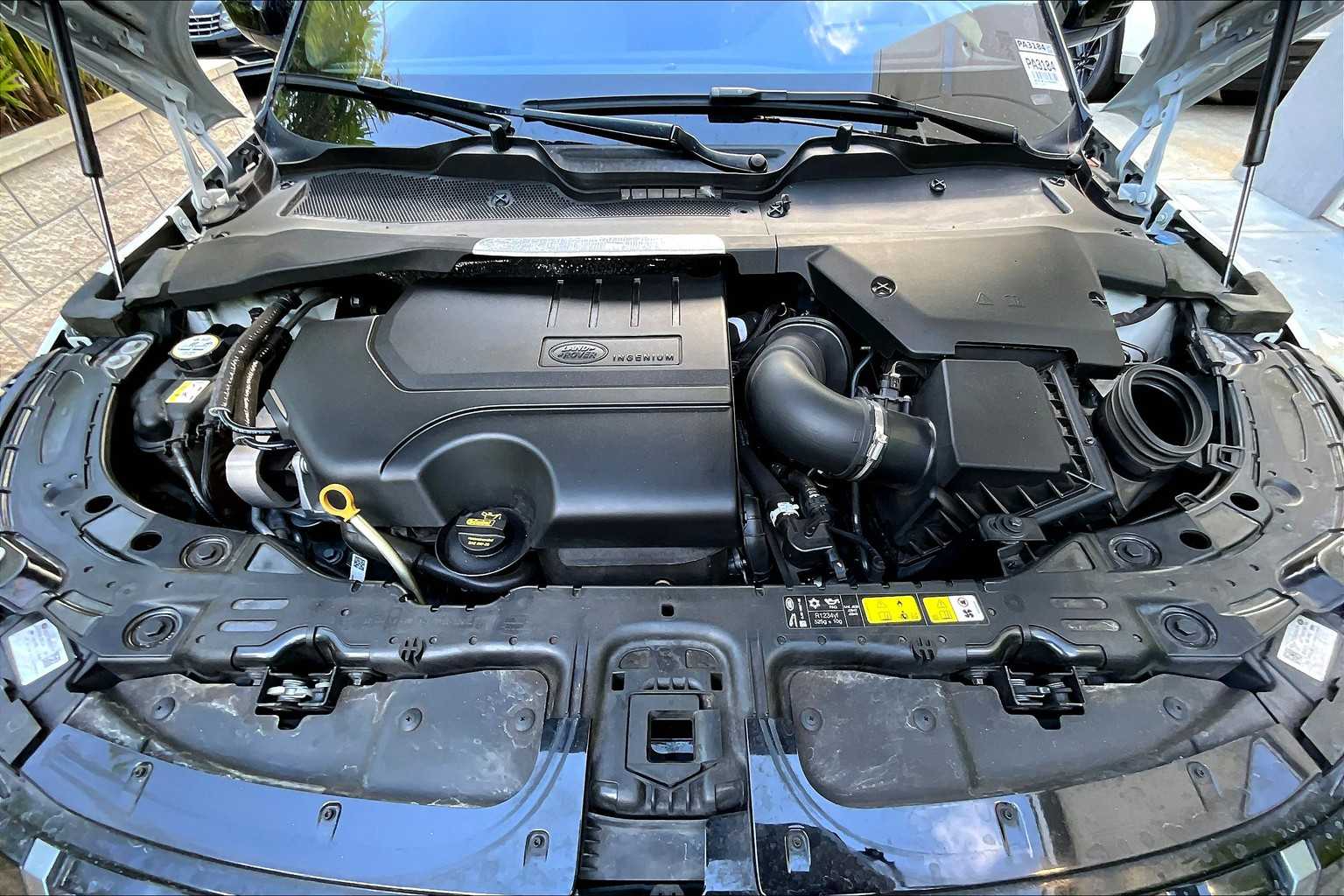 Thumbnail: 2020 Land Rover Range Rover Evoque - 10