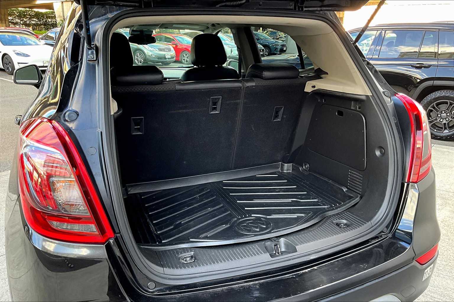 Thumbnail: 2019 Buick Encore - 18