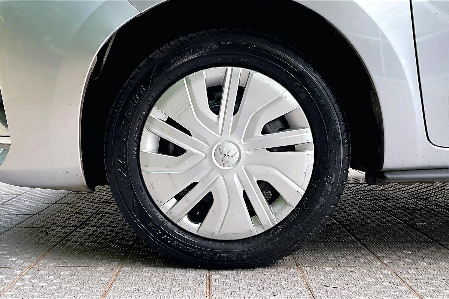 Thumbnail: 2024 Mitsubishi Mirage - 9