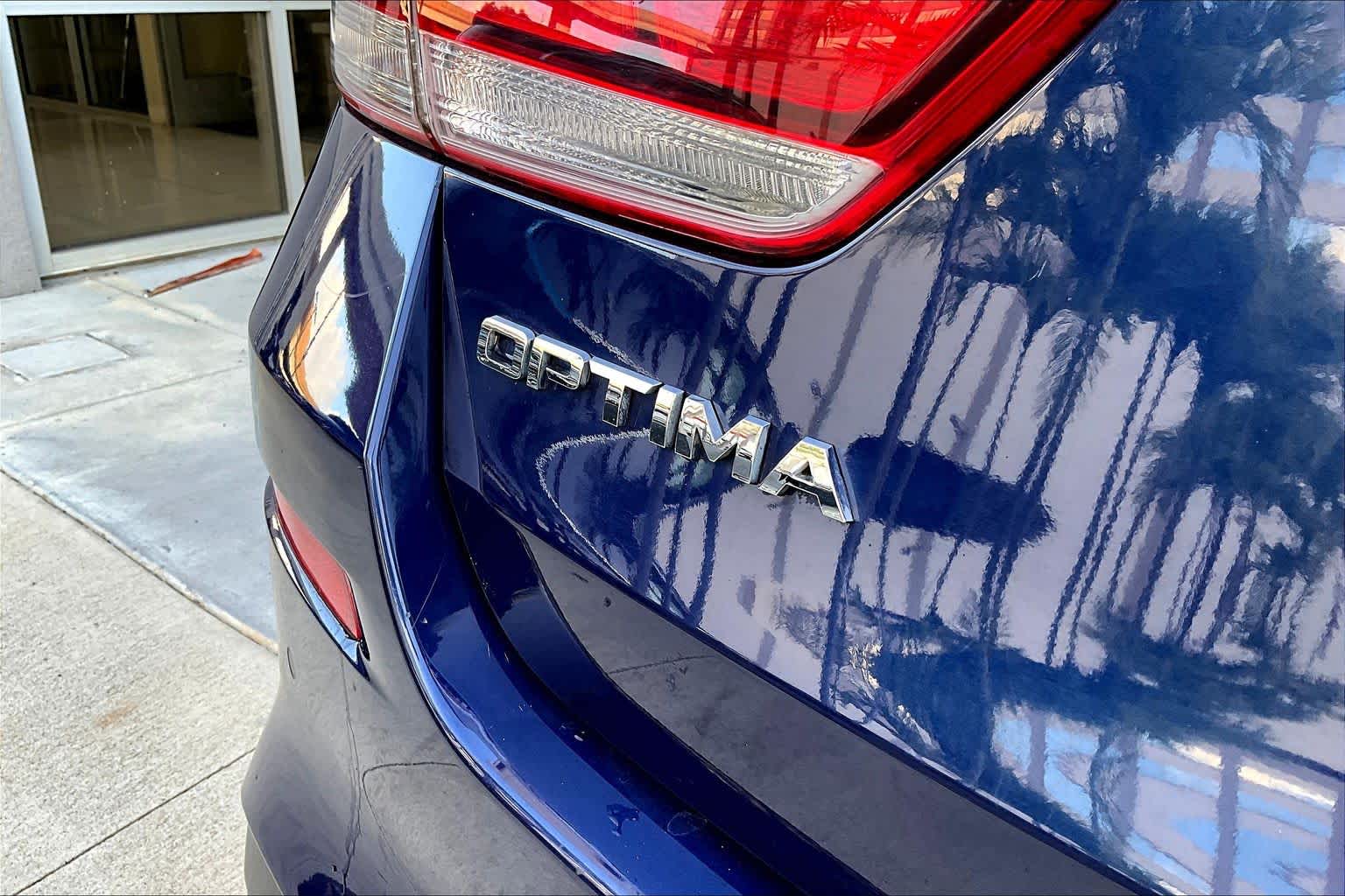 Thumbnail: 2019 Kia Optima - 8