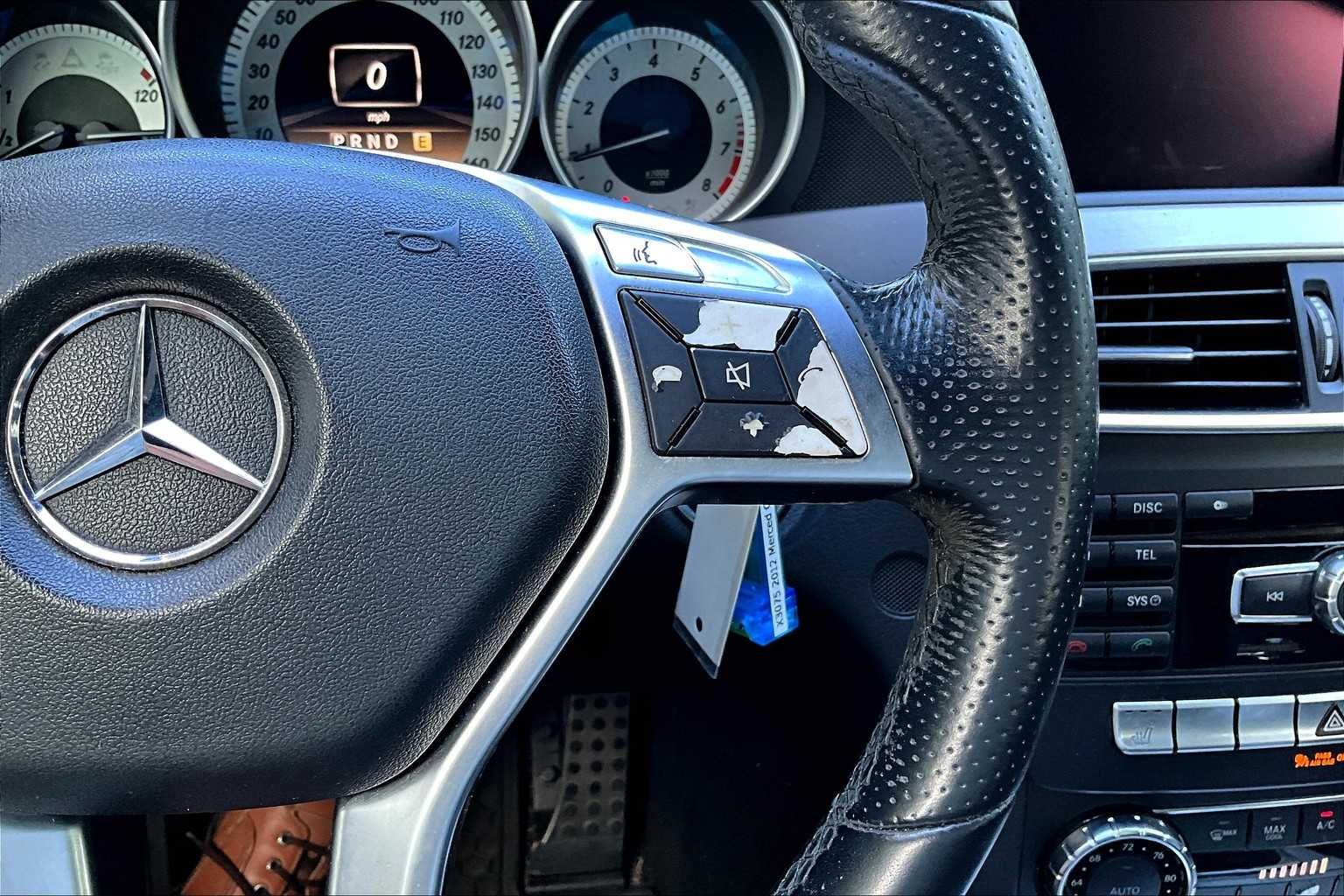 Thumbnail: 2012 Mercedes-Benz C-Class - 26