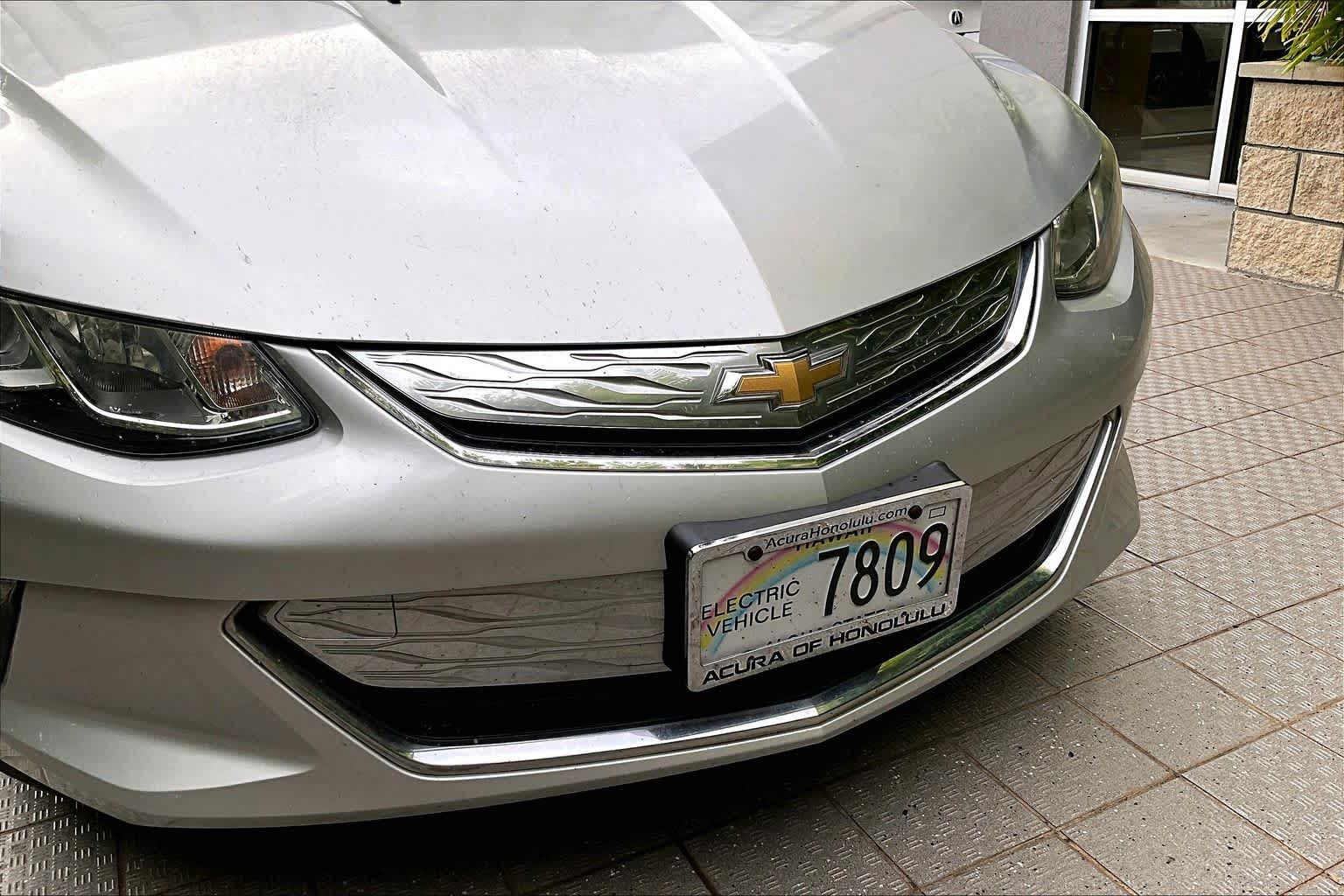 Thumbnail: 2017 Chevrolet Volt - 34