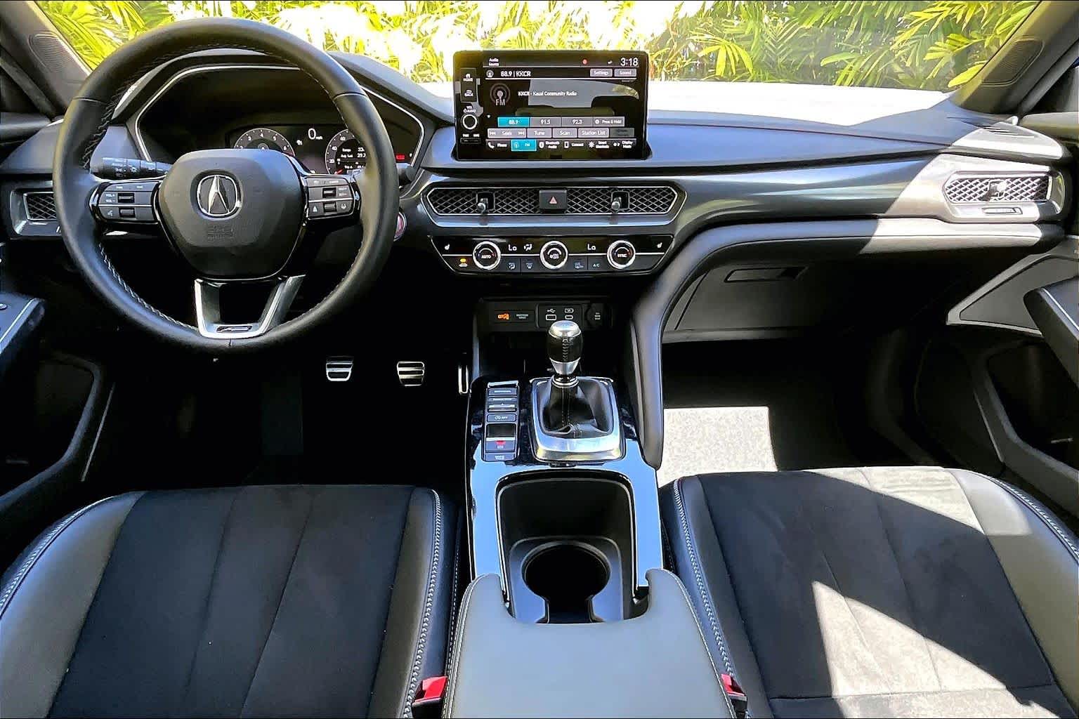 Thumbnail: 2025 Acura Integra - 11