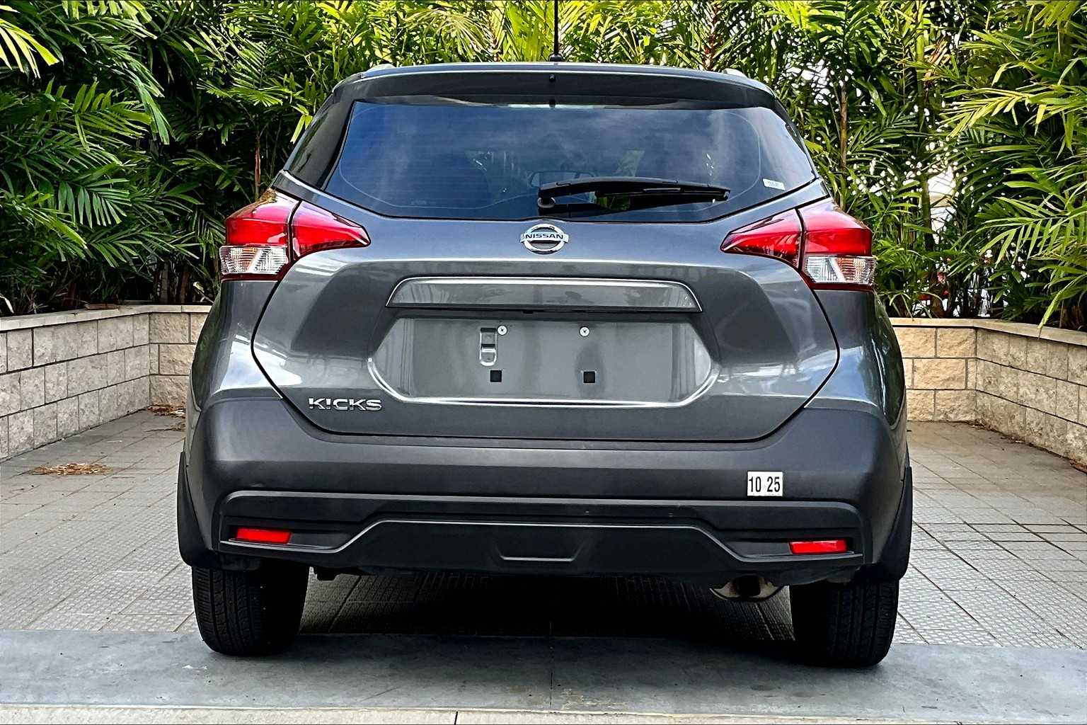 Thumbnail: 2019 Nissan Kicks - 6