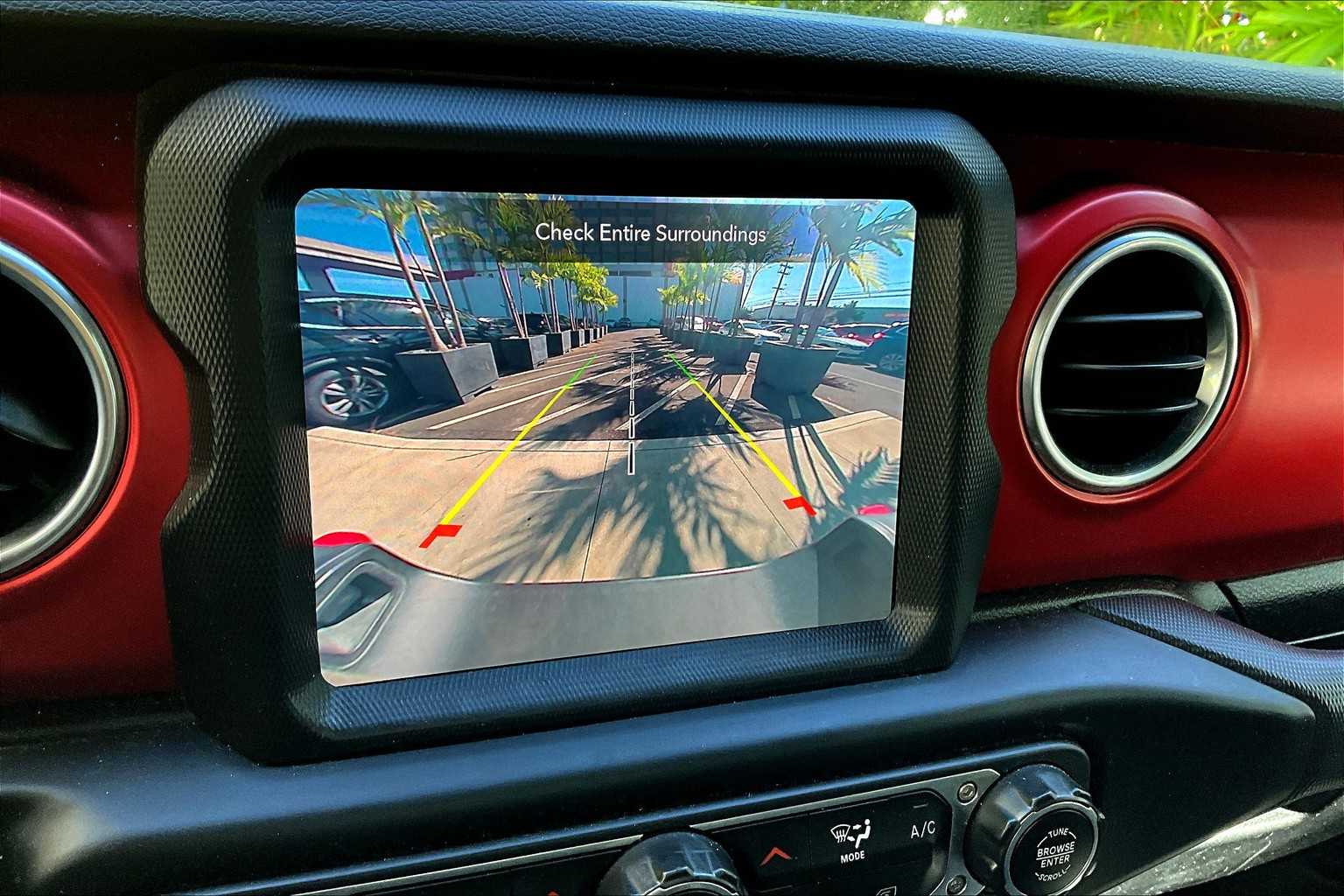 Thumbnail: 2021 Jeep Gladiator - 27