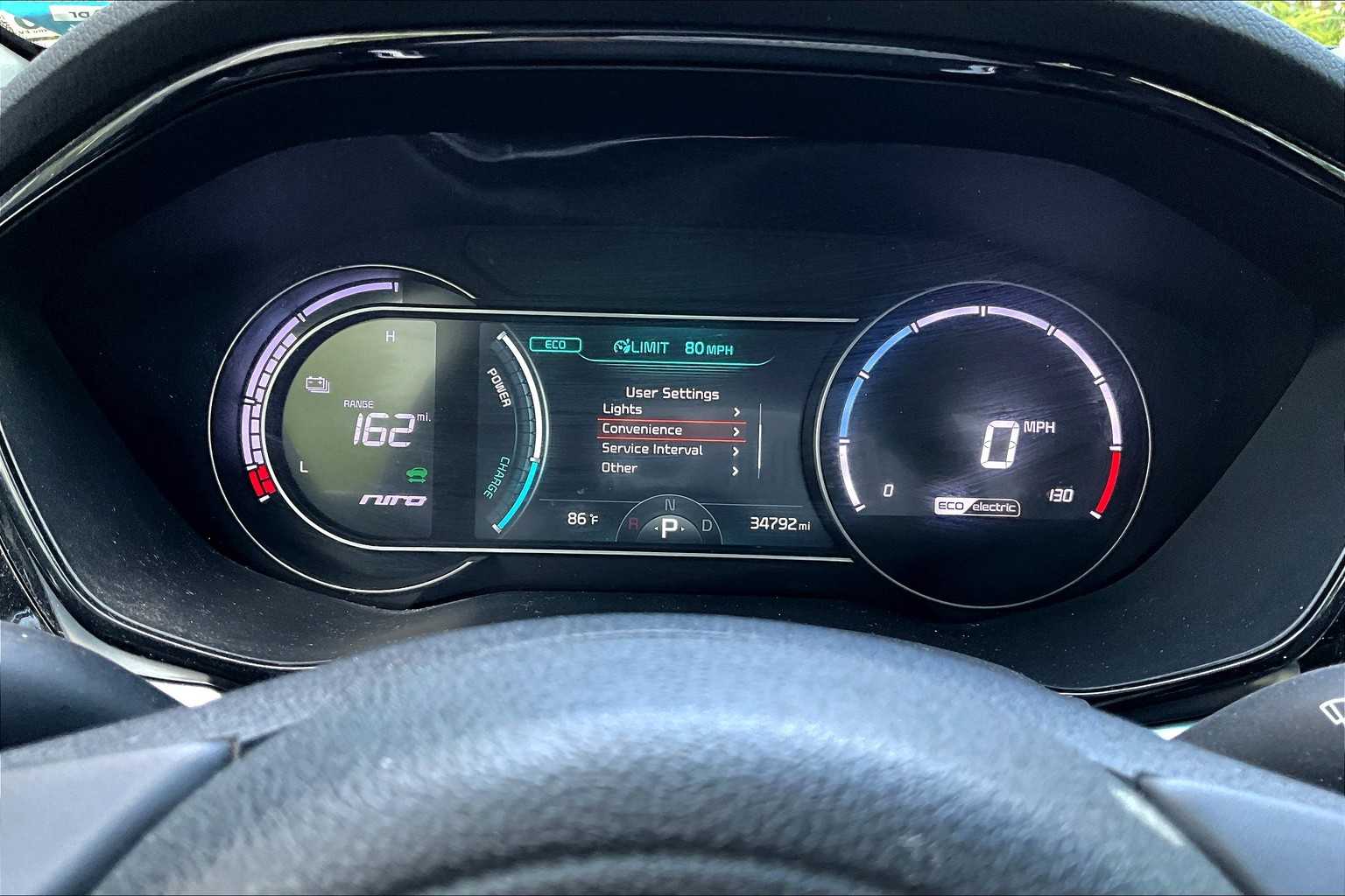 Thumbnail: 2022 Kia Niro - 17