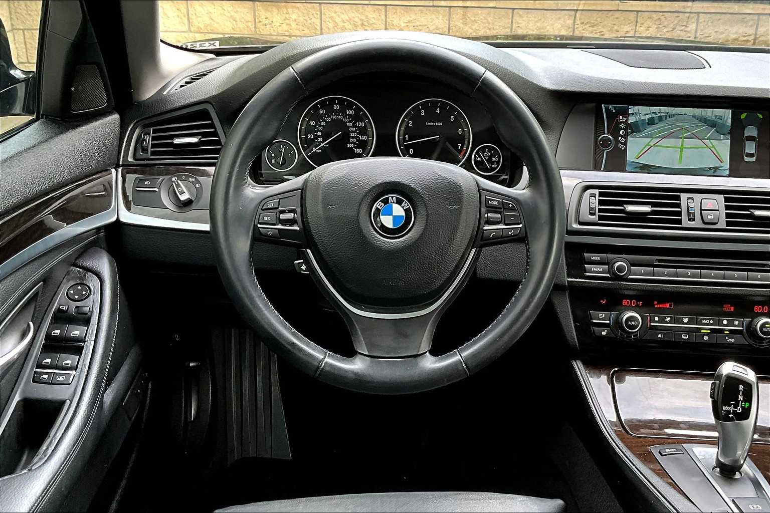 Thumbnail: 2011 BMW 5 Series - 15