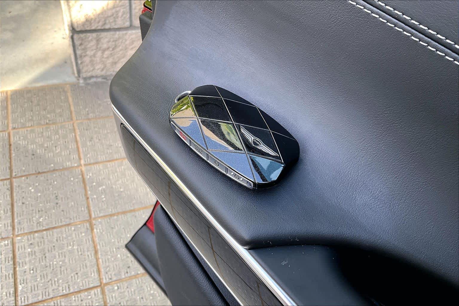 Thumbnail: 2026 Genesis GV70 - 20