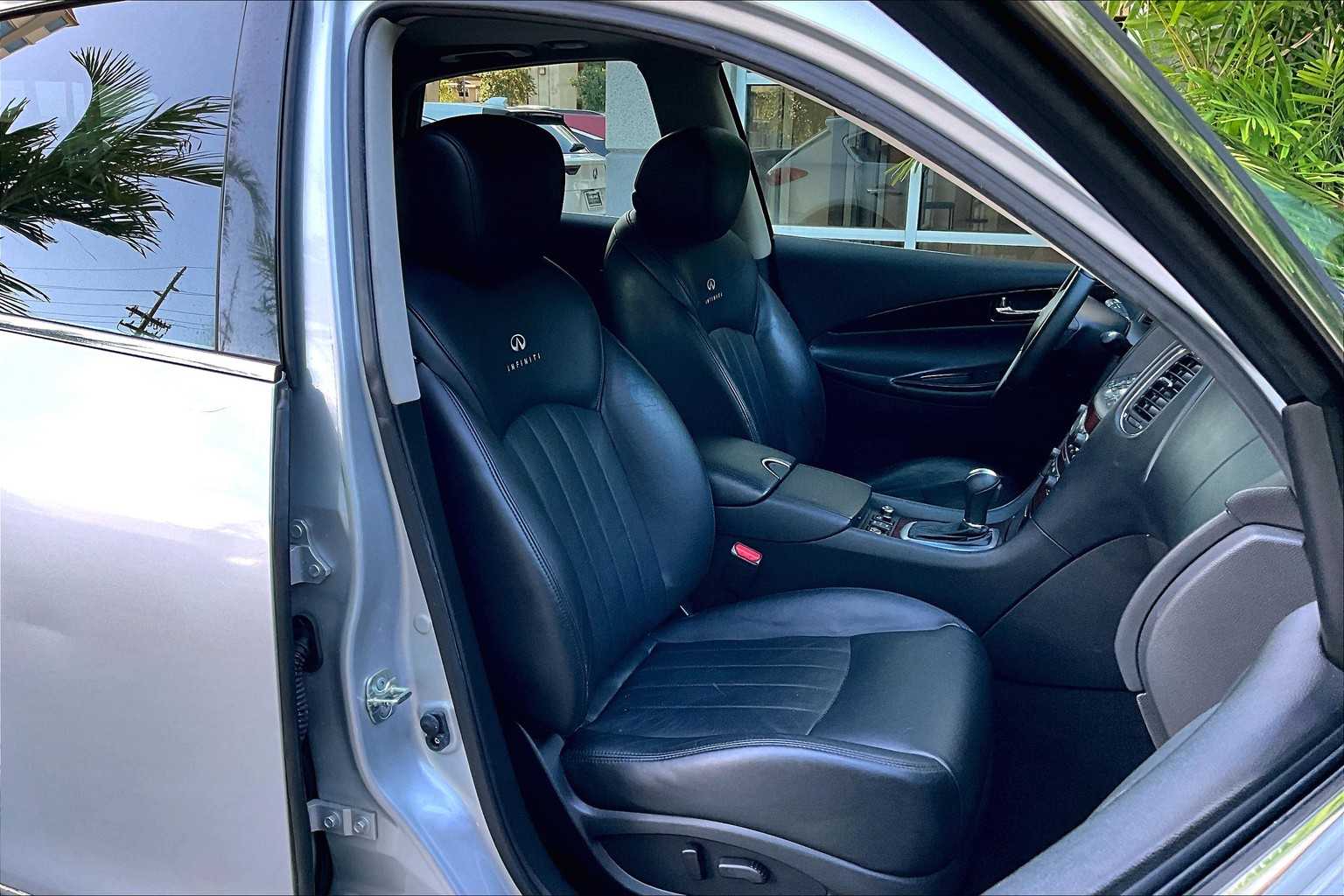 Thumbnail: 2014 INFINITI QX50 - 14