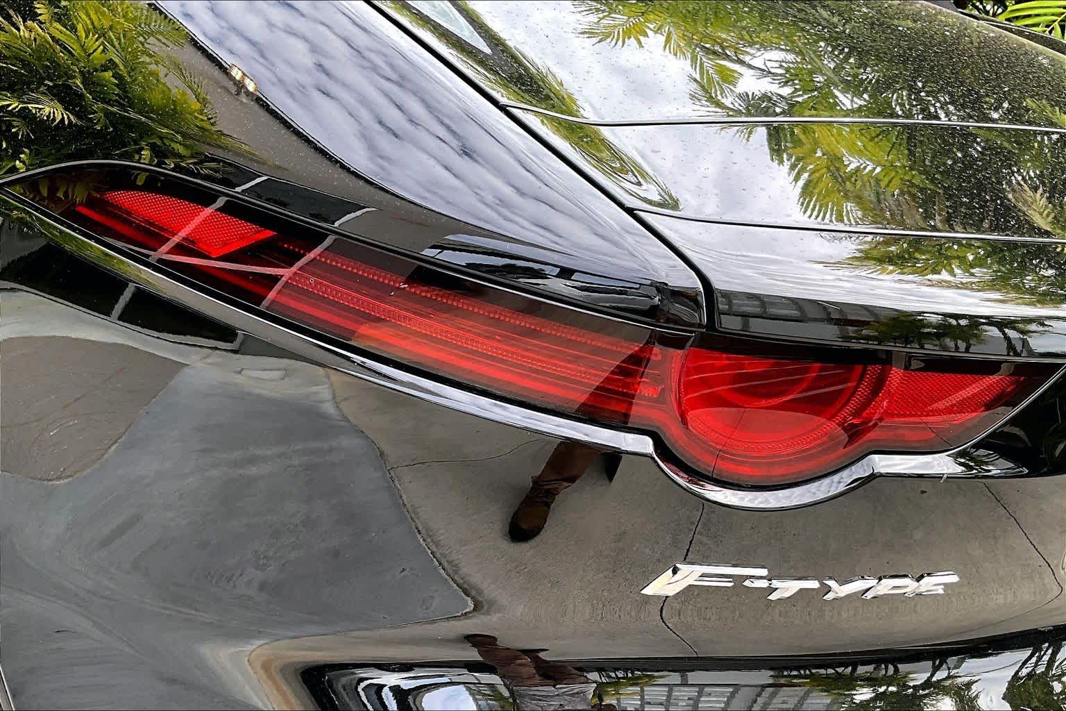 Thumbnail: 2018 Jaguar F-Type - 32