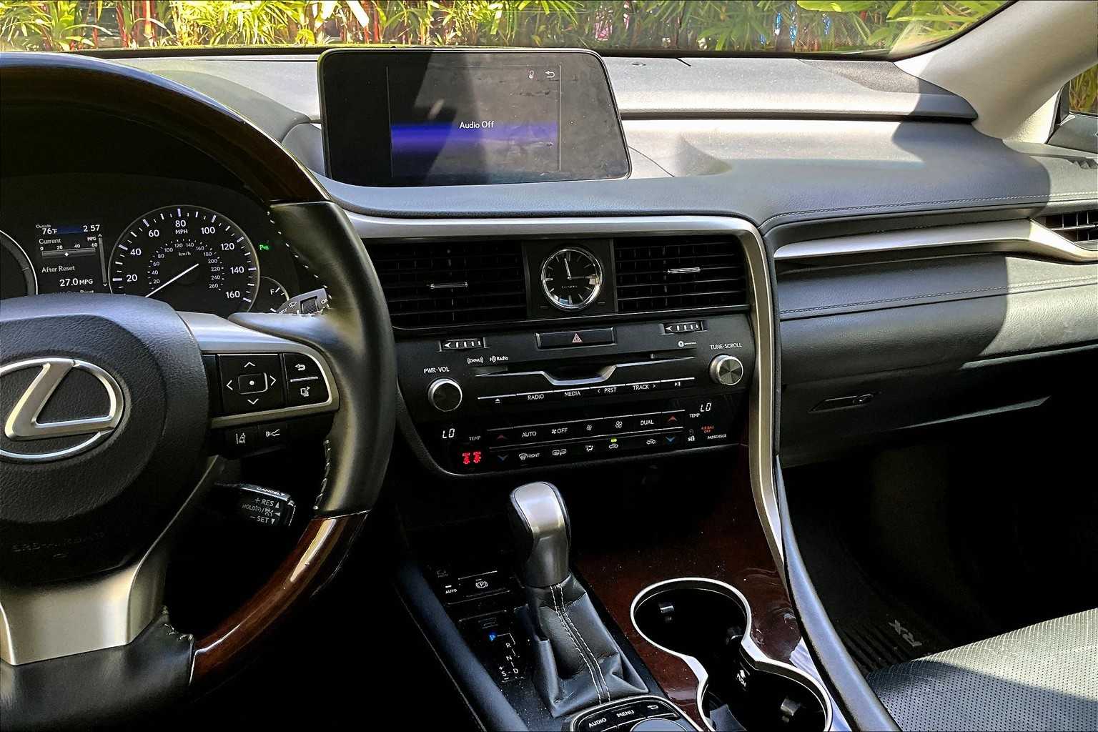 Thumbnail: 2018 Lexus RX - 16