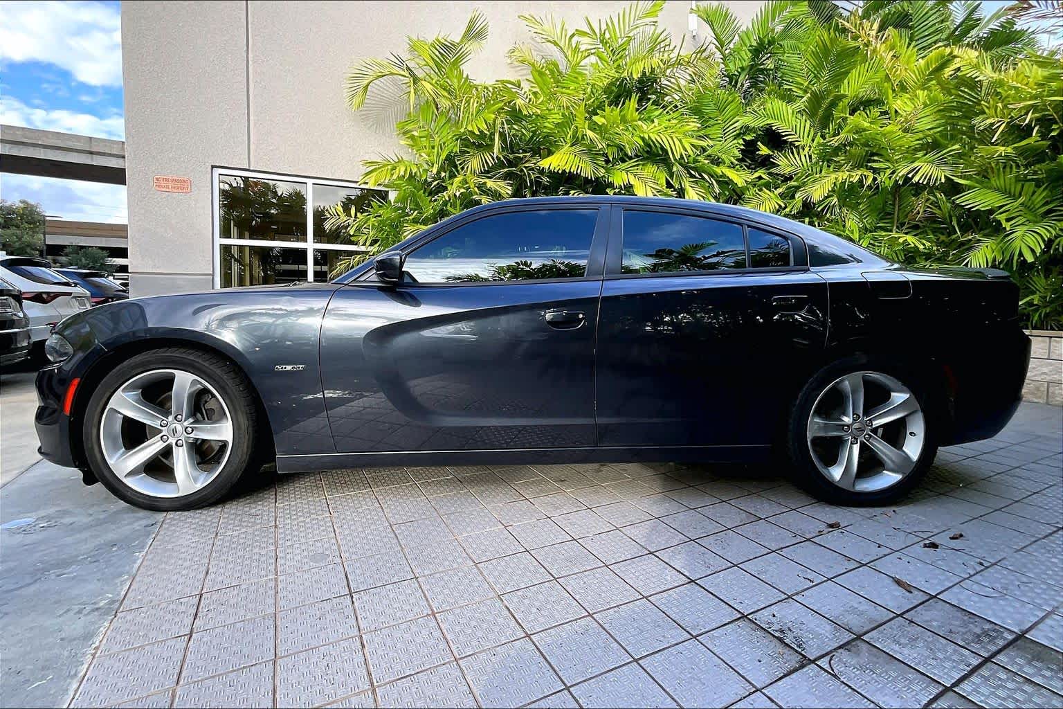 Thumbnail: 2018 Dodge Charger - 4