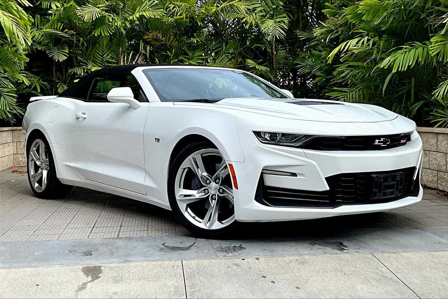 Thumbnail: 2020 Chevrolet Camaro - 21