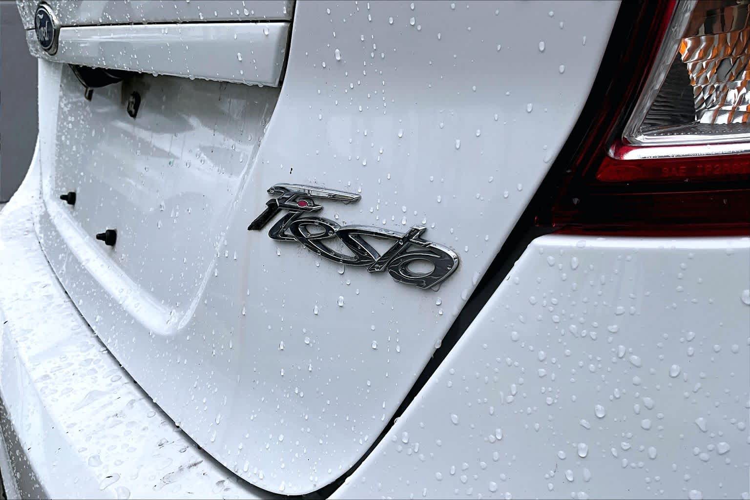 Thumbnail: 2018 Ford Fiesta - 8