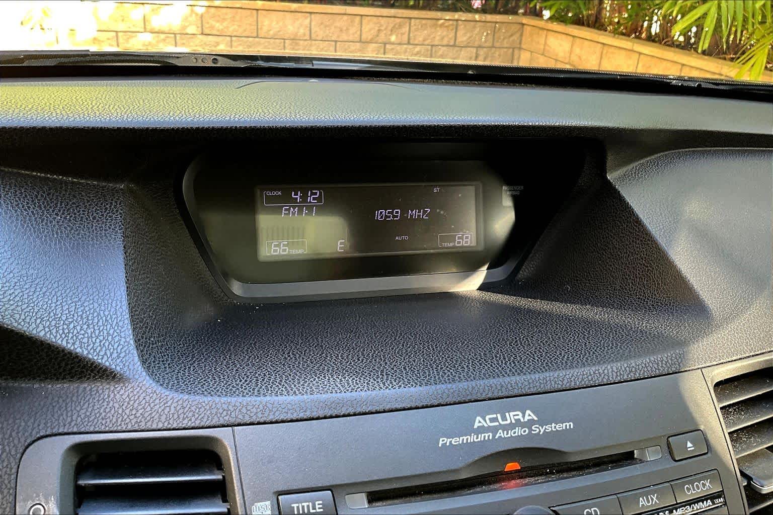 Thumbnail: 2010 Acura TSX - 27